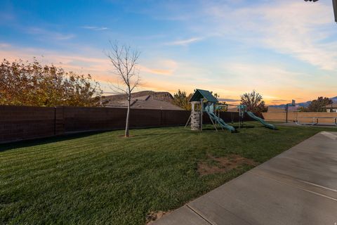 Tiny photo for 2334 S LAST CHANCE DR, Washington, UT 84780 (MLS # 2127274)