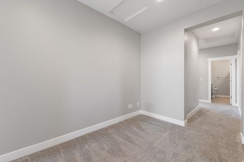 Tiny photo for 2334 S LAST CHANCE DR, Washington, UT 84780 (MLS # 2127274)