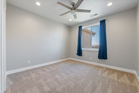 Tiny photo for 2334 S LAST CHANCE DR, Washington, UT 84780 (MLS # 2127274)