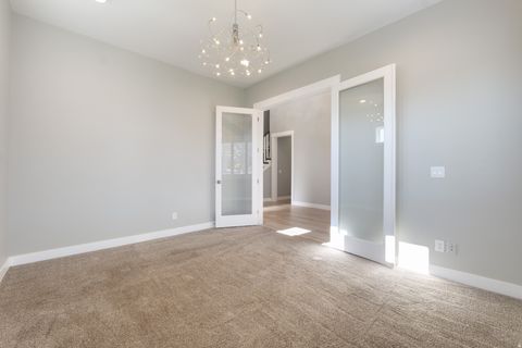 Tiny photo for 2334 S LAST CHANCE DR, Washington, UT 84780 (MLS # 2127274)