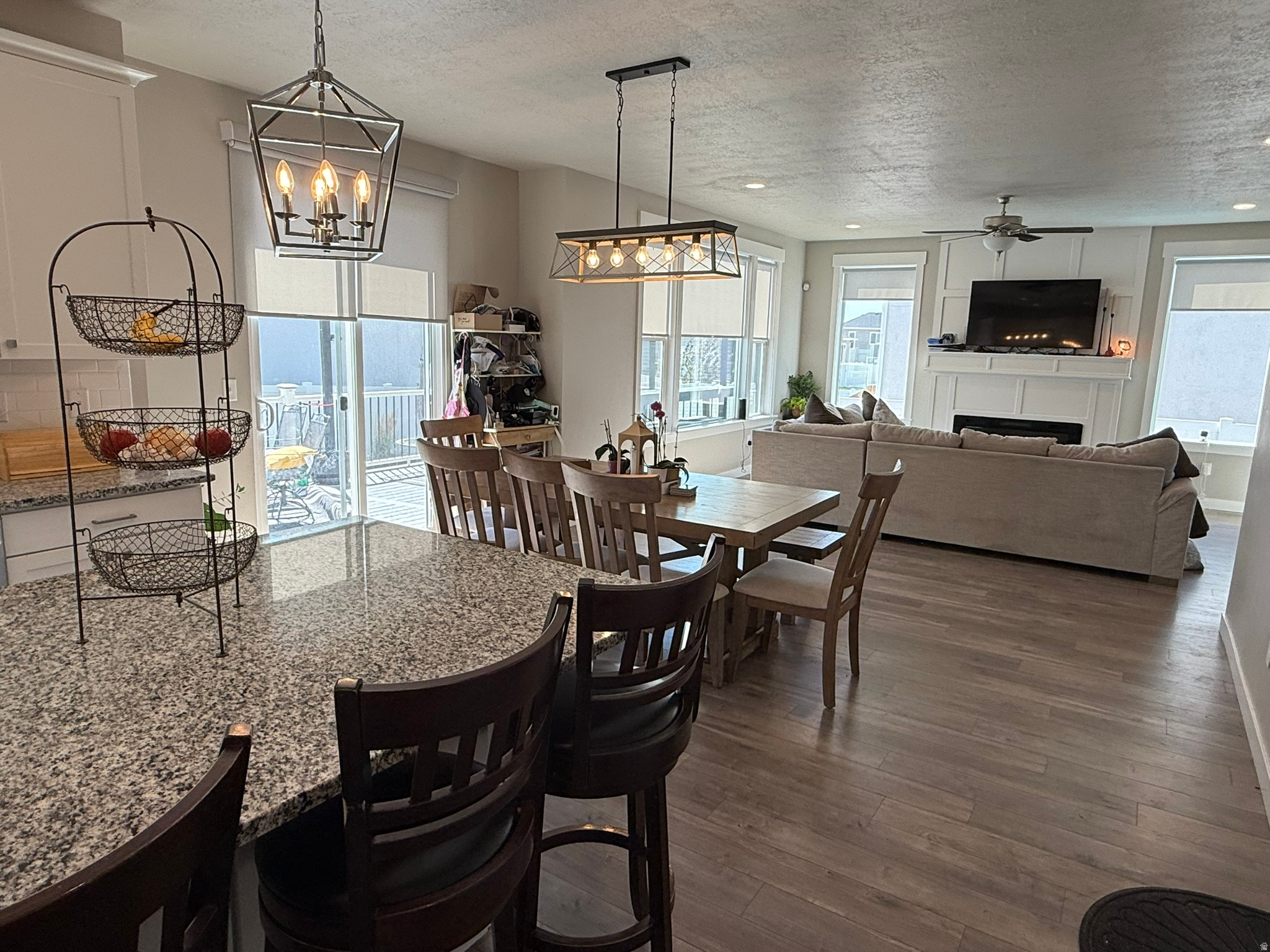 MEADOW CREEK RIDGE - Residential