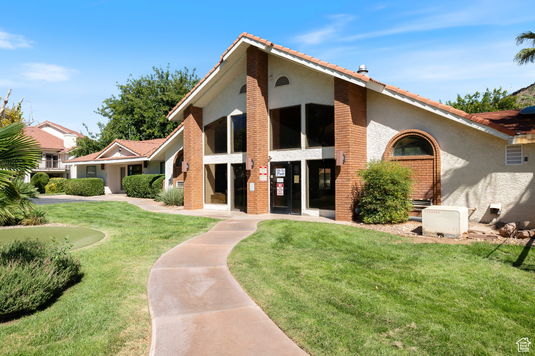 WILLOW RUN RESORT 1 CONDO - Residential