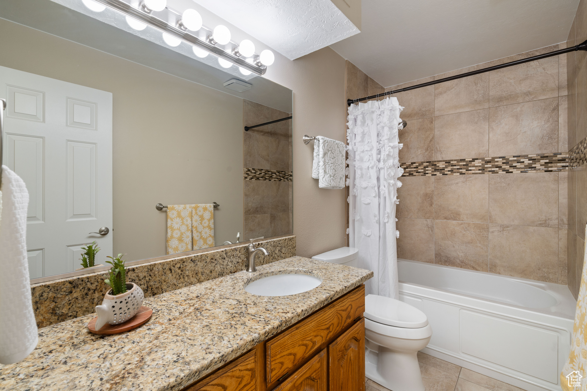 WILLOW RUN RESORT 1 CONDO - Residential