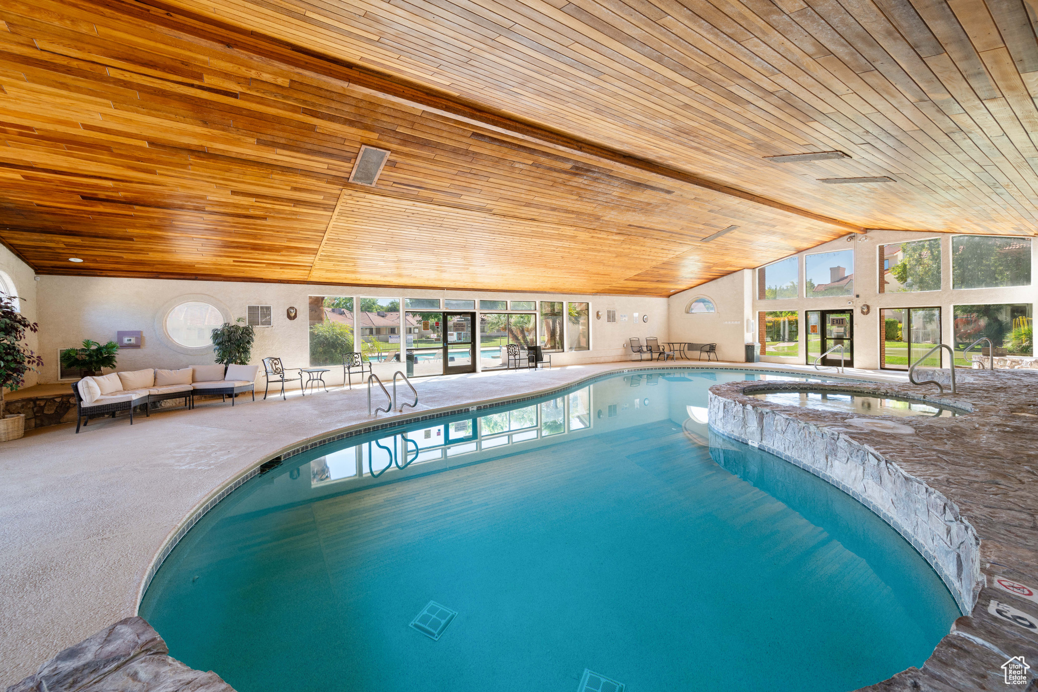 WILLOW RUN RESORT 1 CONDO - Residential