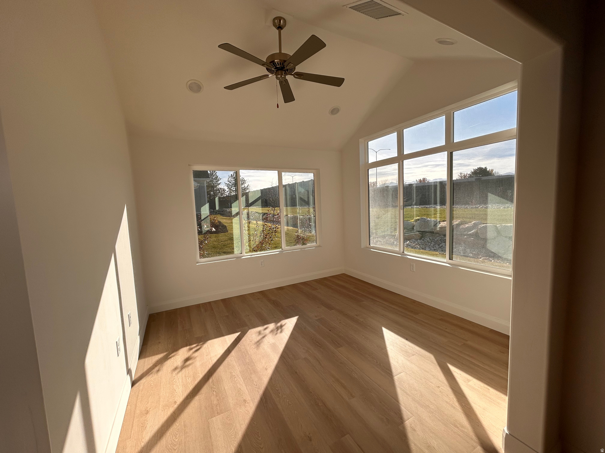 HEARTHSTONE - Residential