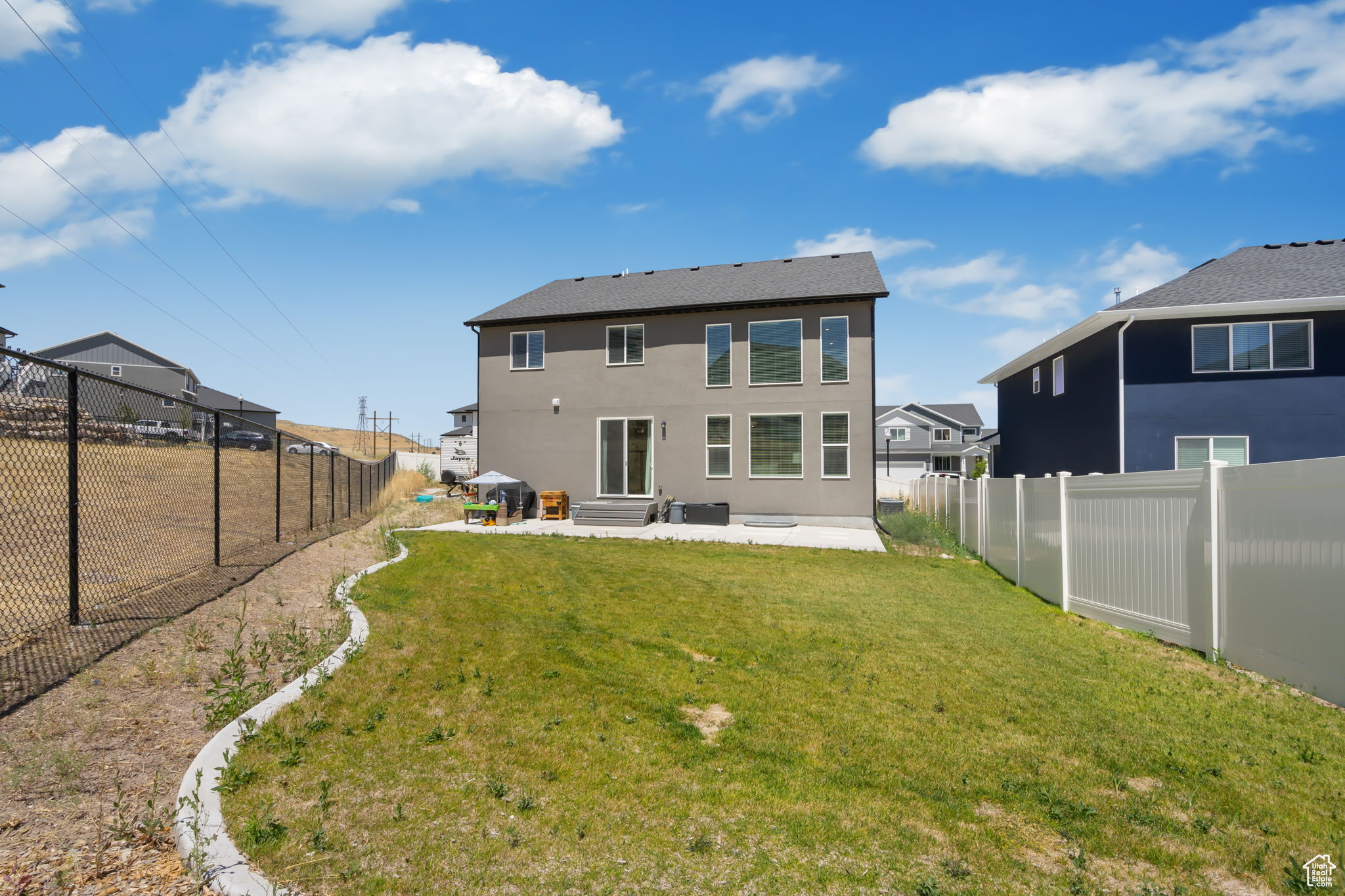 WOODHOLLOW ESTATES - Residential
