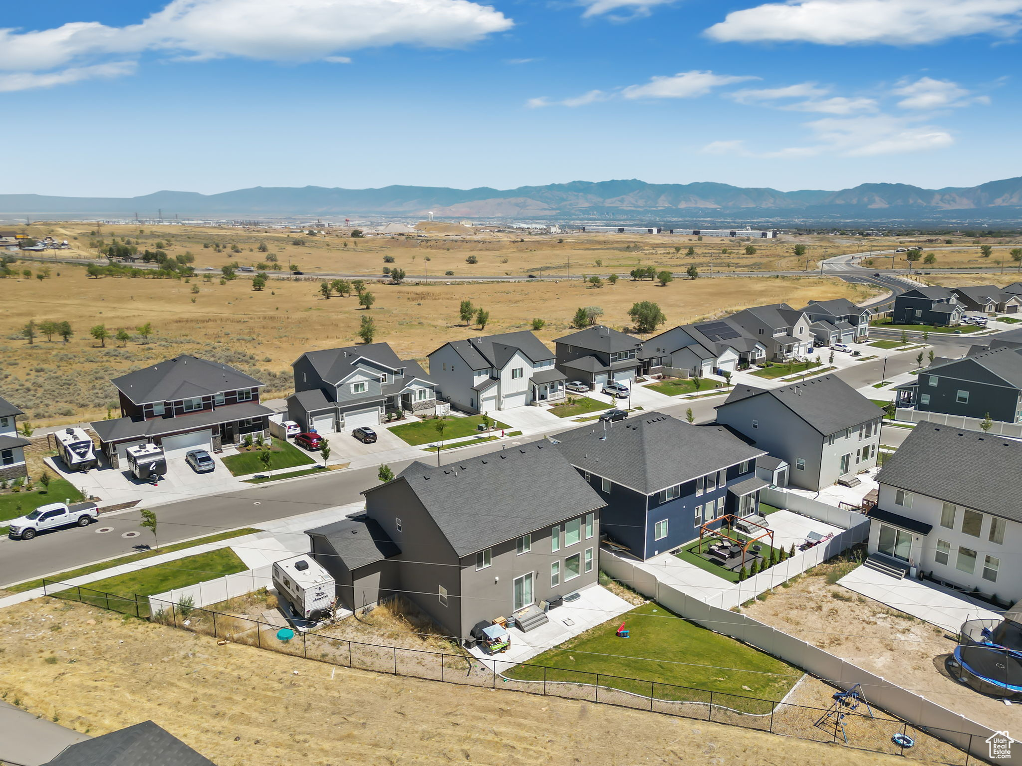 WOODHOLLOW ESTATES - Residential