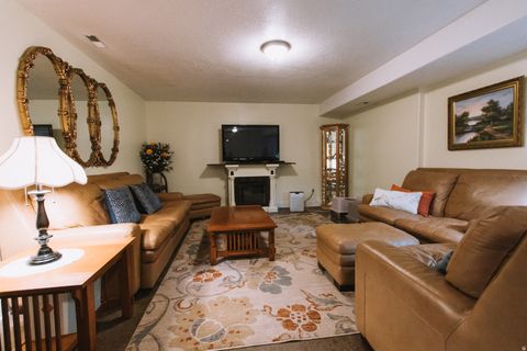 Tiny photo for 5645 S 4525 W, Hooper, UT 84315 (MLS # 2142878)