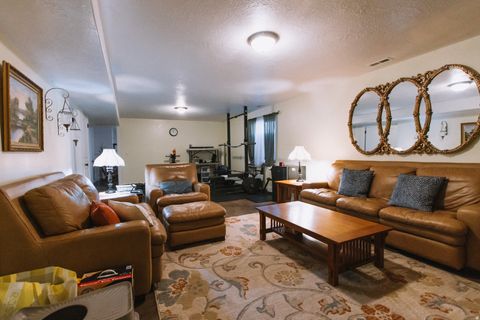 Tiny photo for 5645 S 4525 W, Hooper, UT 84315 (MLS # 2142878)