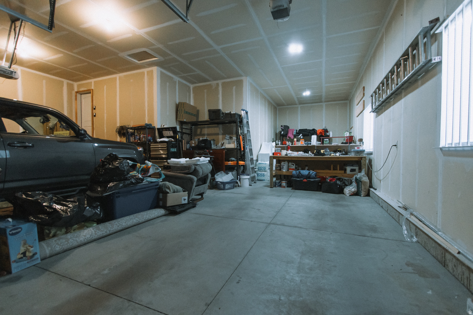 FREEDOM ESTATES #4 - Residential