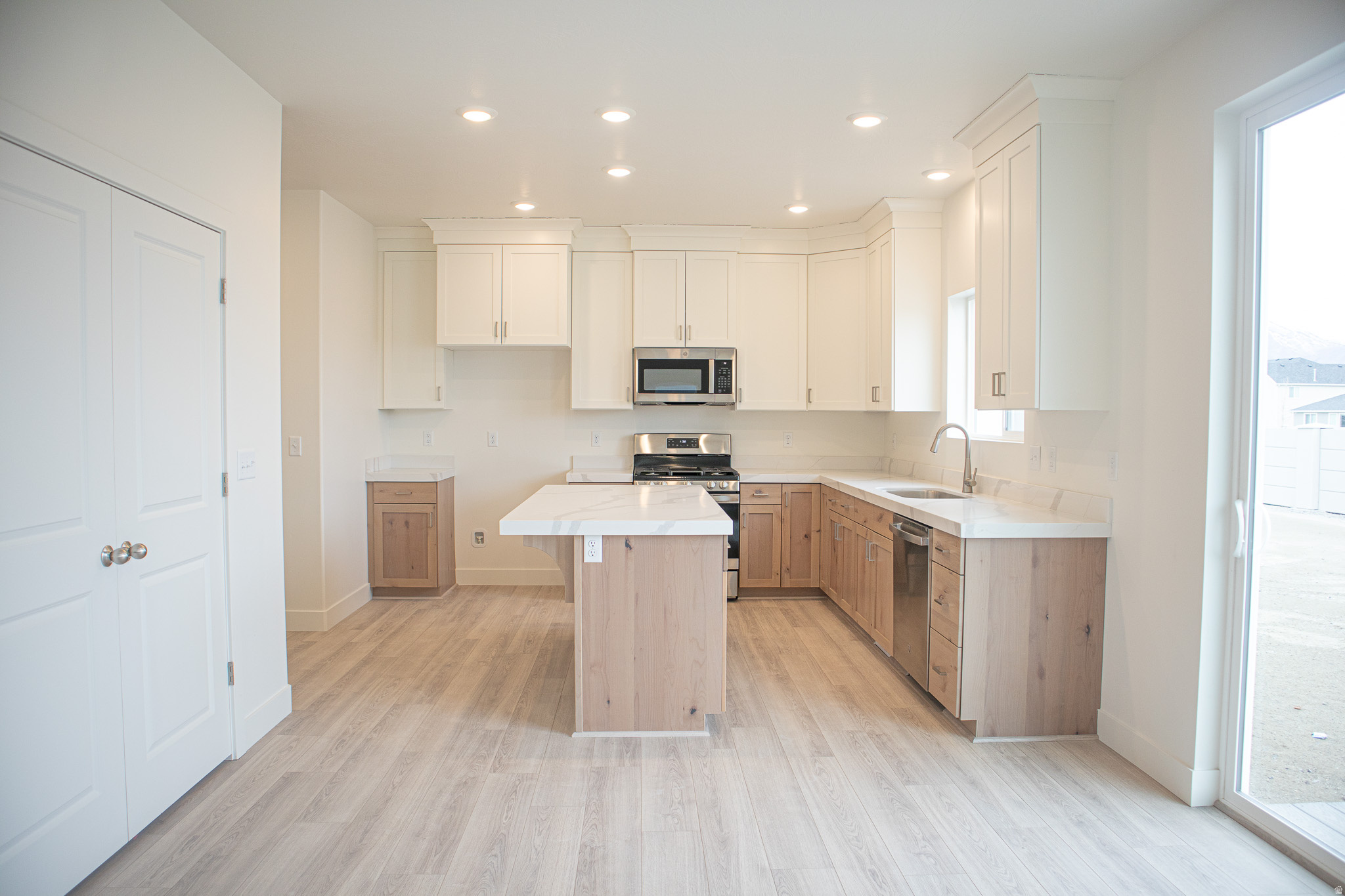 PARKWAY FIELDS SINGLES 2 - Residential