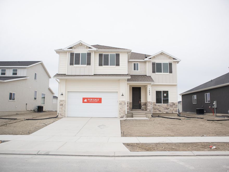 AMAZING $15,000 INCENTIVE TOWARDS CLOSING COSTS, RATE BUYDOWN, OR PRICE REDUCTION REGARDLESS OF LENDER! Must-see Parkway Fields Community in Eagle Mountain! Move-in ready! This beautiful home built by Flagship Homes features 4 bedrooms, 2.5 bathrooms, quartz slab countertops, painted cabinets, laminate flooring on the main level, a large loft on the 2nd floor, landscaped front yard, 2 car garage, and backyard (can be landscaped for an additional charge). The backyard is bounded by a decorative concrete wall. The primary bedroom has a vaulted ceiling, large walk-in closet, and dual sinks with a separate tub/shower. With an unfinished basement, this home provides space for storage and room to grow. (If preferred, basement can be finished for an additional charge.) Call for more information or stop by our model home at 1546 E. Starling Lane, Eagle Mountain for a tour. Model home hours: Monday-Saturday 11 AM - 6 PM. Buyers to verify all information. Square footage is from house plans.