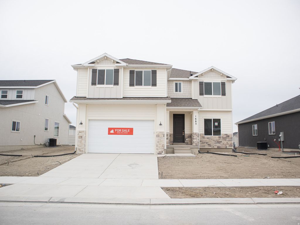 Photo of 1683 E RAINBOW BRIDGE DRIVE LOT Dr #7006, Eagle Mountain, UT 84005 (MLS # 2154688)