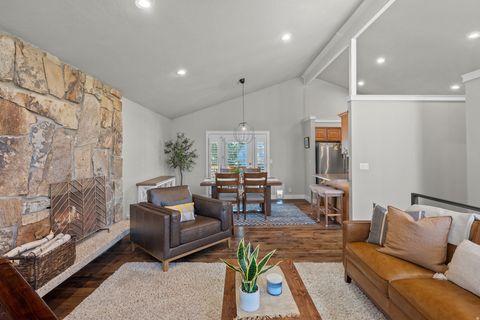 Tiny photo for 2691 E PARTRIDGE WAY S, Sandy, UT 84093 (MLS # 2142974)