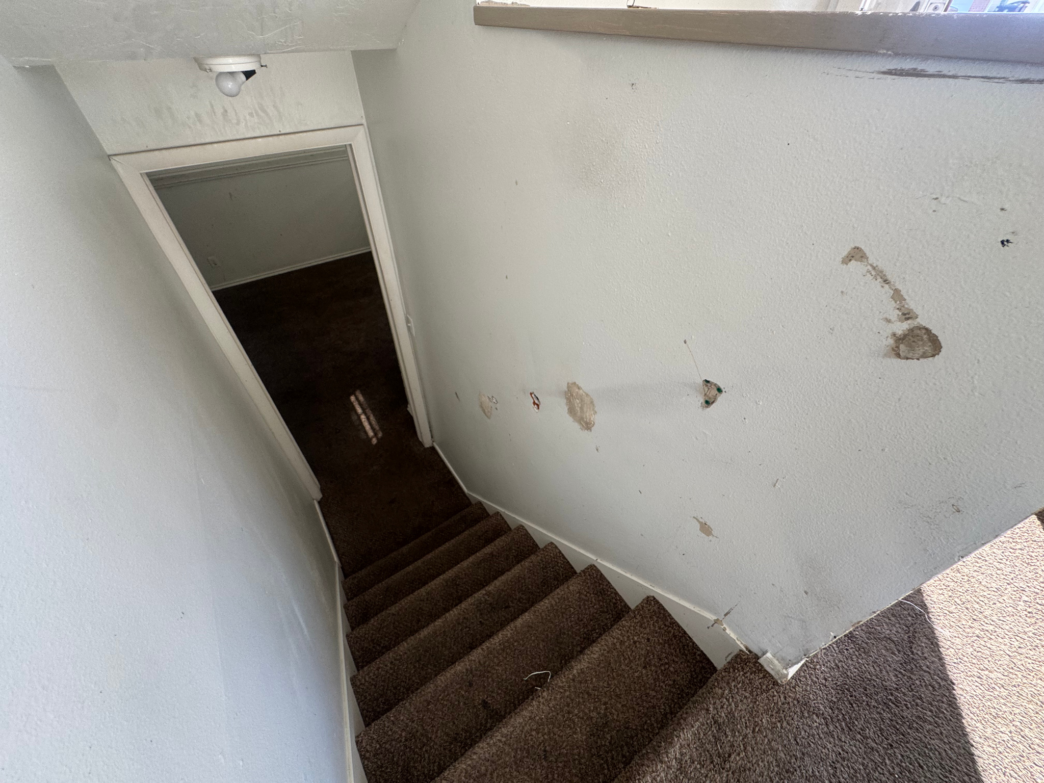 WALNUT HILLS - Residential