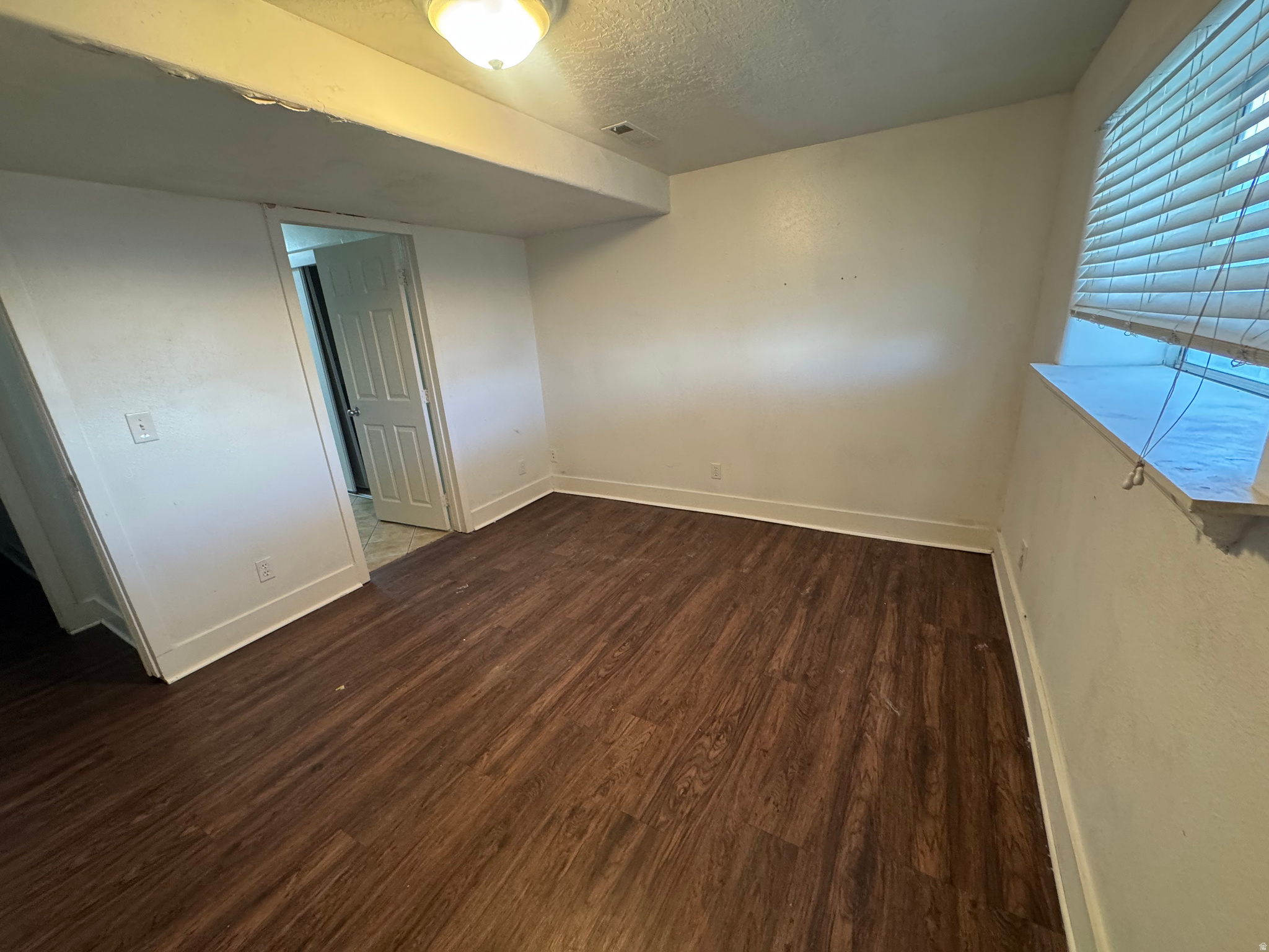 WALNUT HILLS - Residential