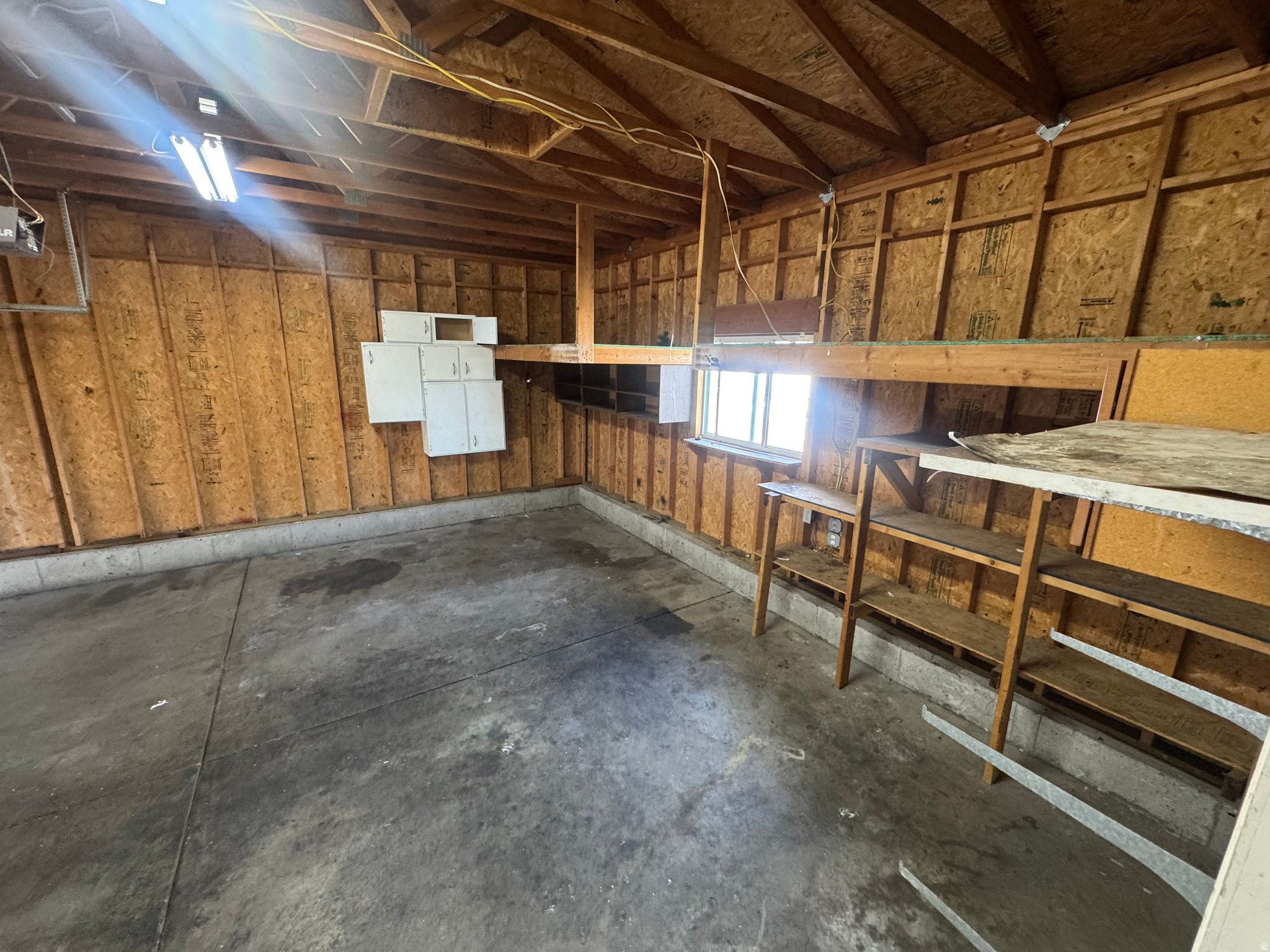 WALNUT HILLS - Residential