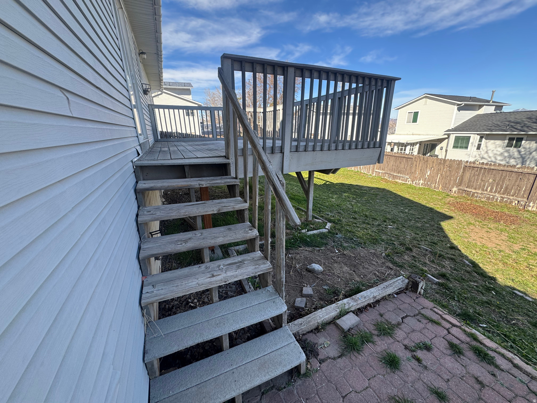 WALNUT HILLS - Residential