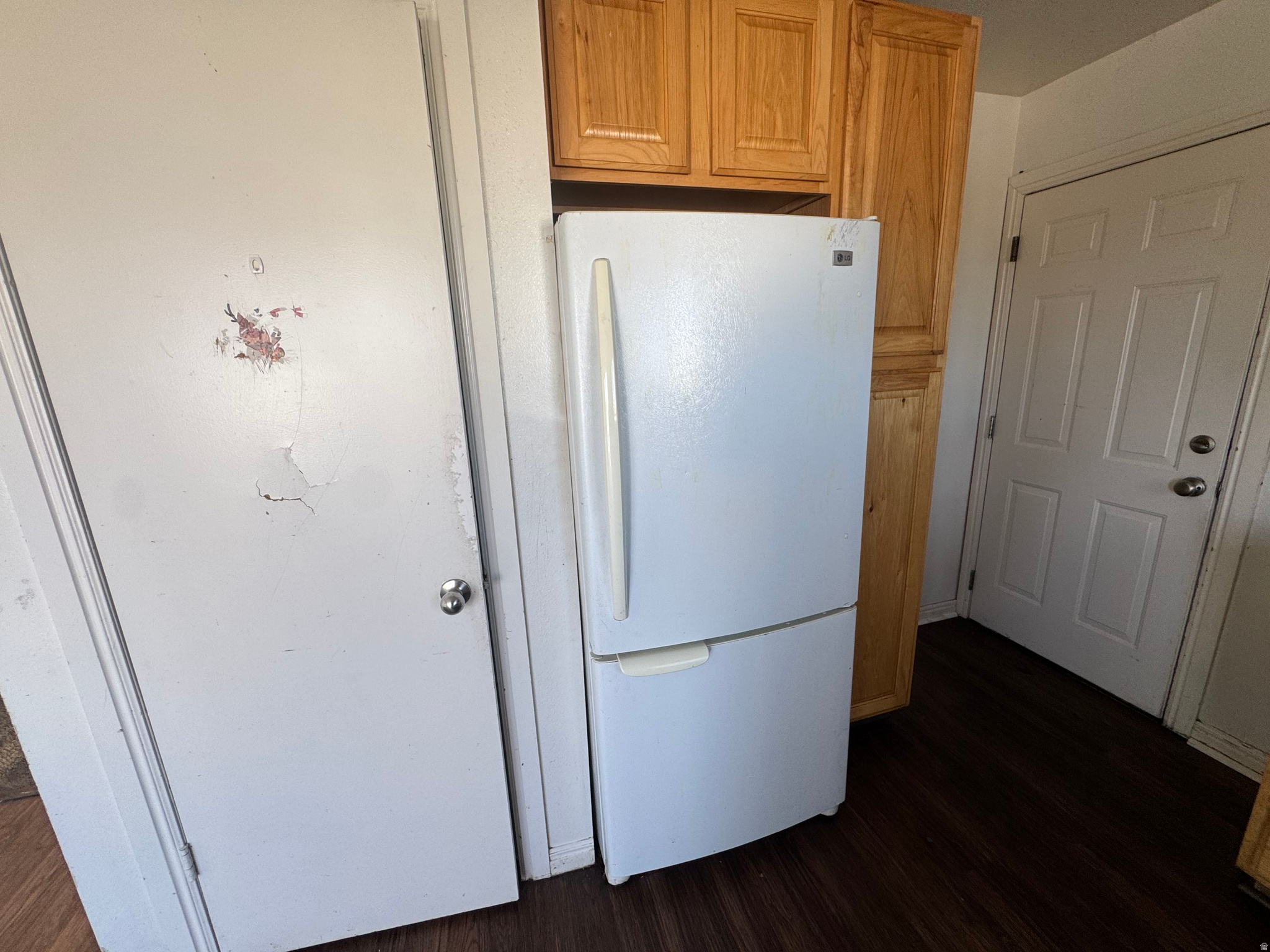 WALNUT HILLS - Residential