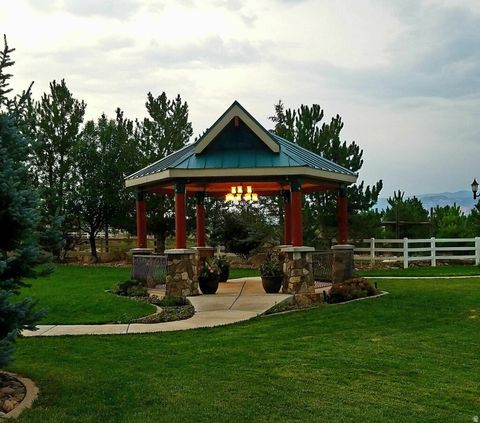 Tiny photo for 622 E HIGHWAY 144, New Harmony, UT 84757 (MLS # 2135552)