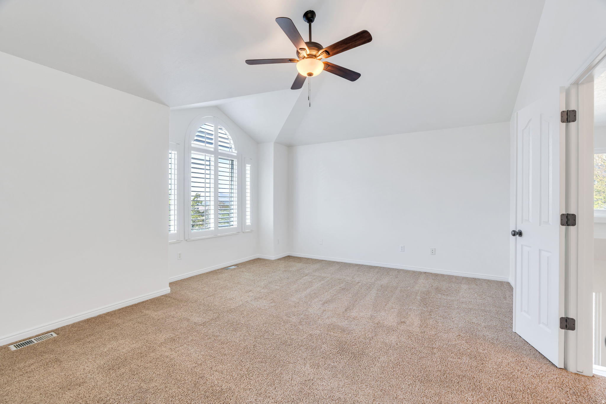 WELLSTONE HEIGHTS - Residential