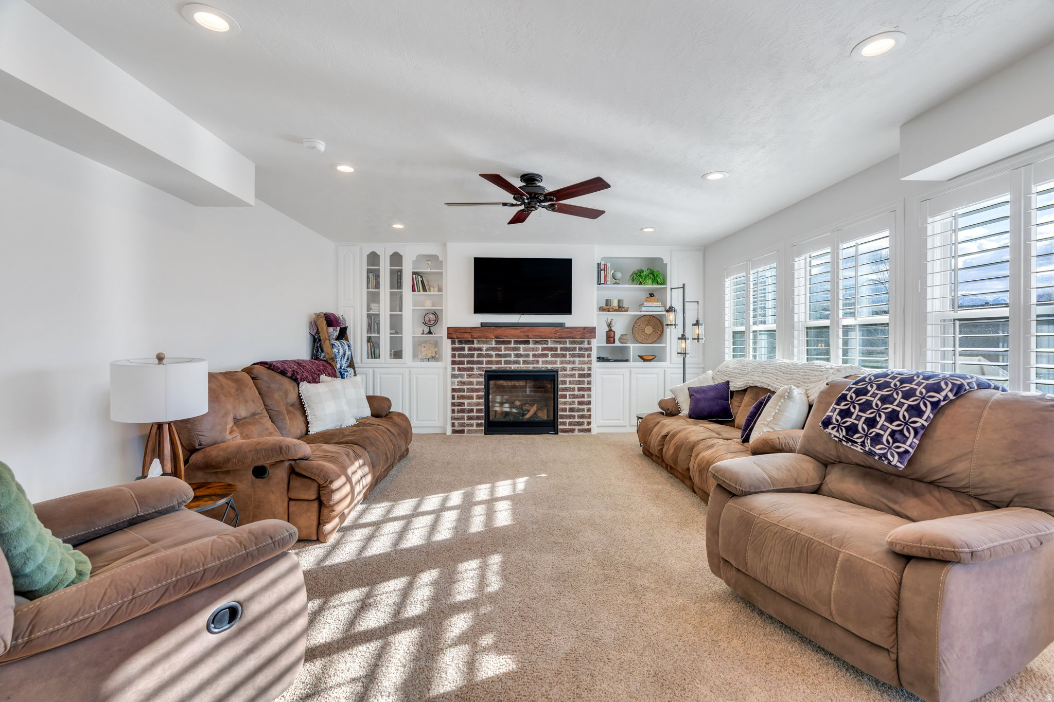 WELLSTONE HEIGHTS - Residential