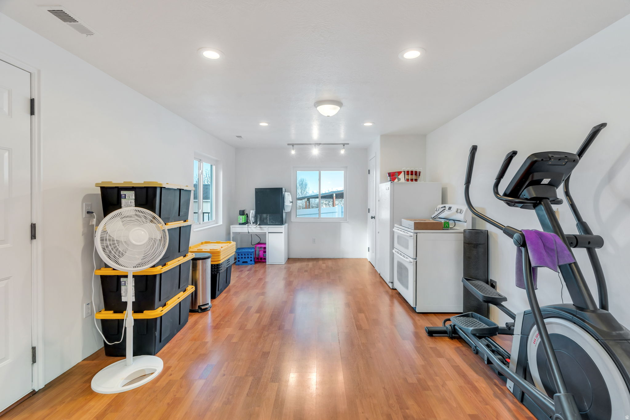 WELLSTONE HEIGHTS - Residential