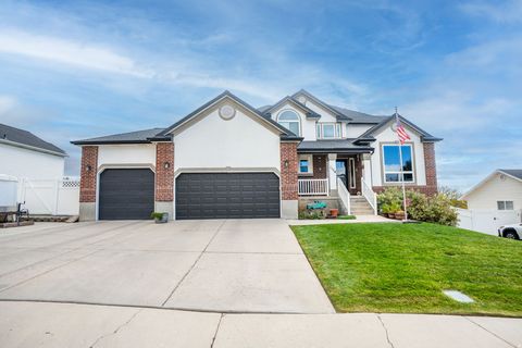 Tiny photo for 1176 E 470 S, Pleasant Grove, UT 84062 (MLS # 2131747)