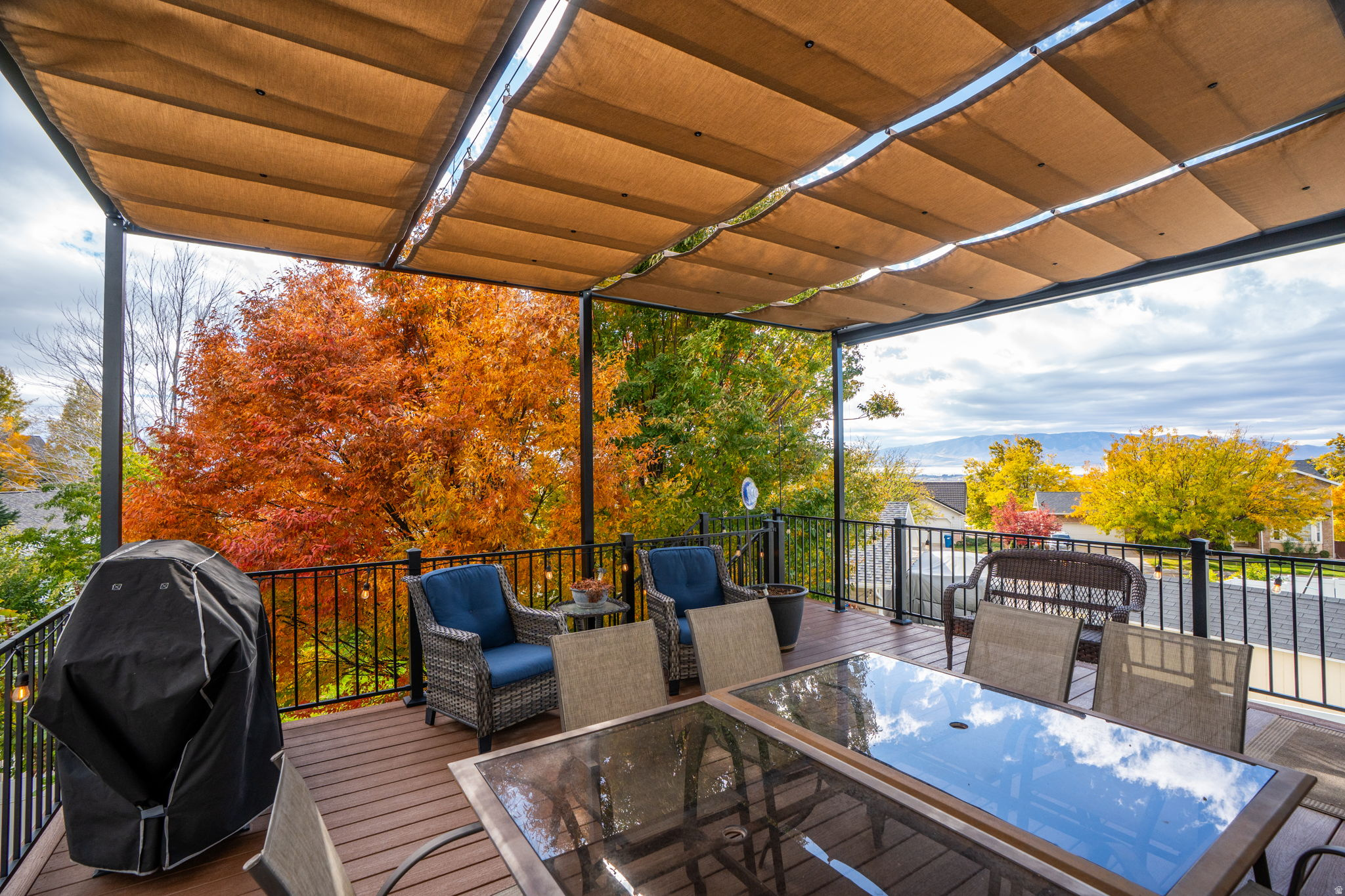 WELLSTONE HEIGHTS - Residential