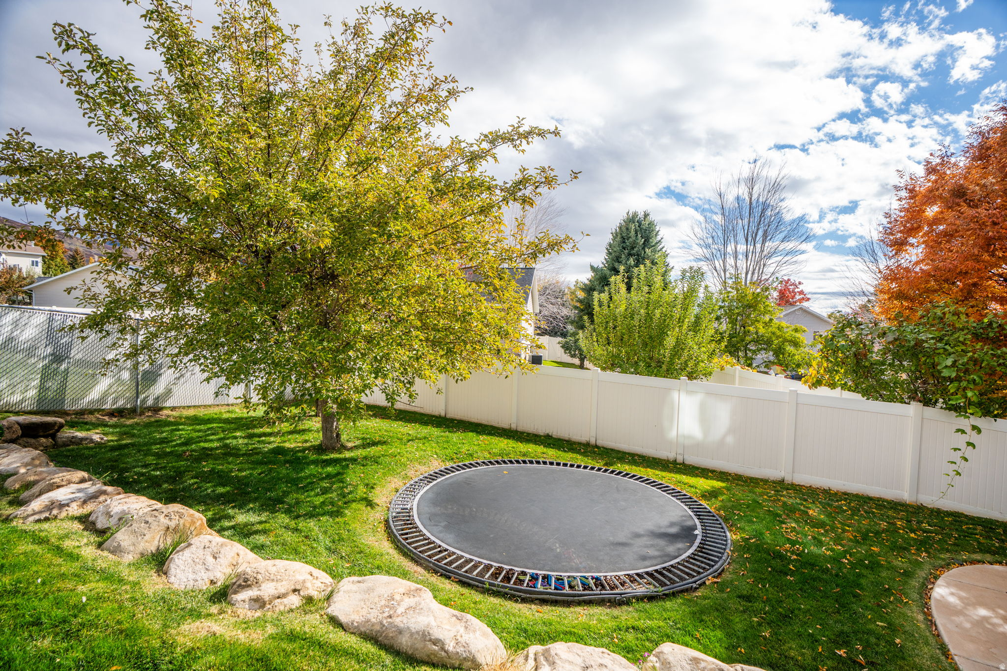 WELLSTONE HEIGHTS - Residential