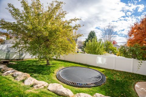 Tiny photo for 1176 E 470 S, Pleasant Grove, UT 84062 (MLS # 2131747)