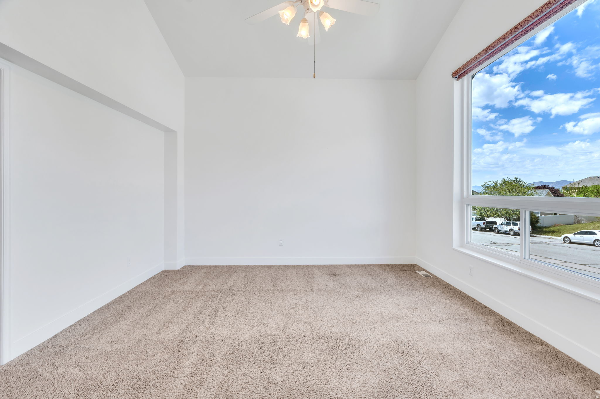 WELLSTONE HEIGHTS - Residential