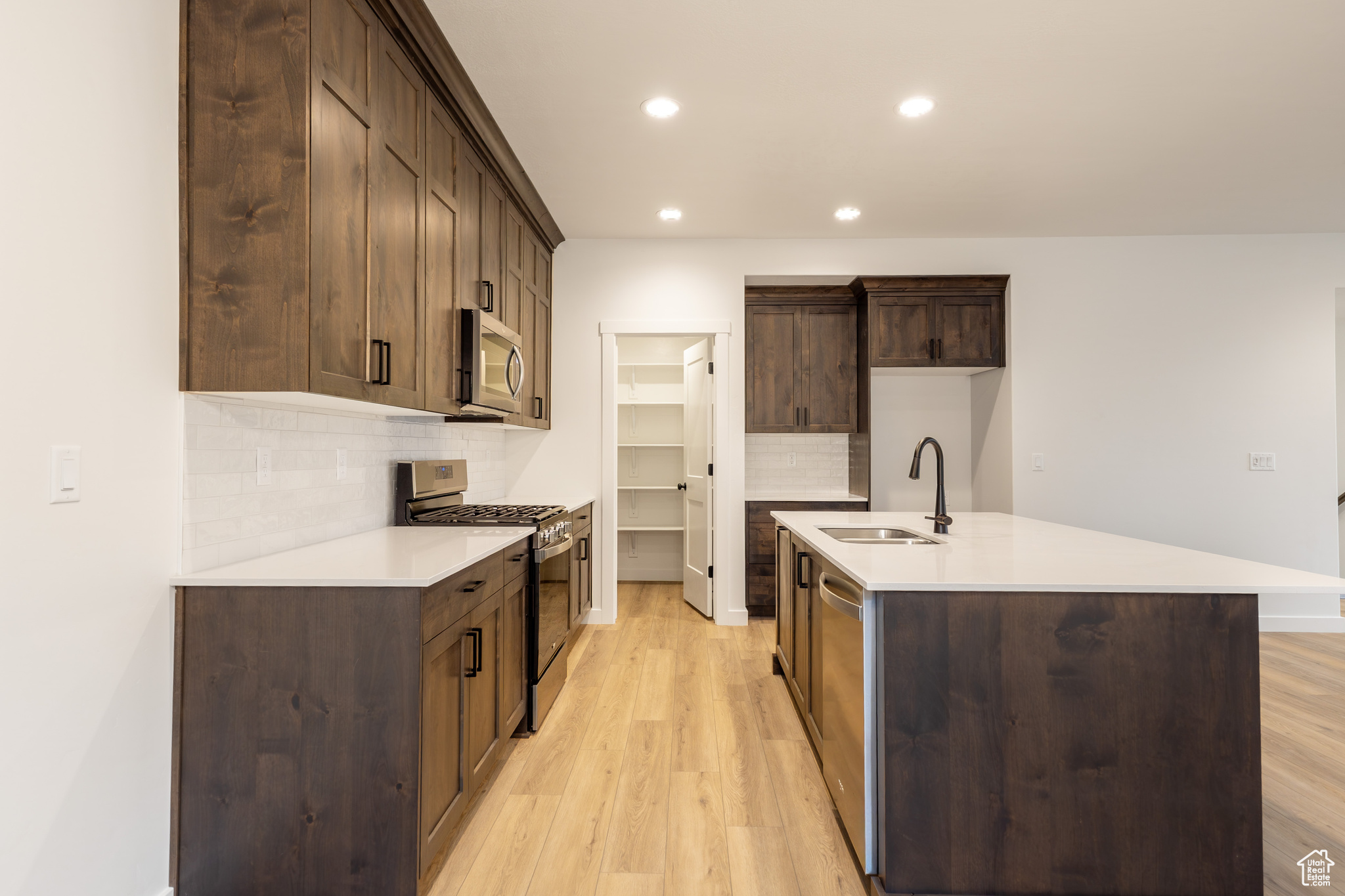 ORCHARDS AT JDC RANCH - Residential