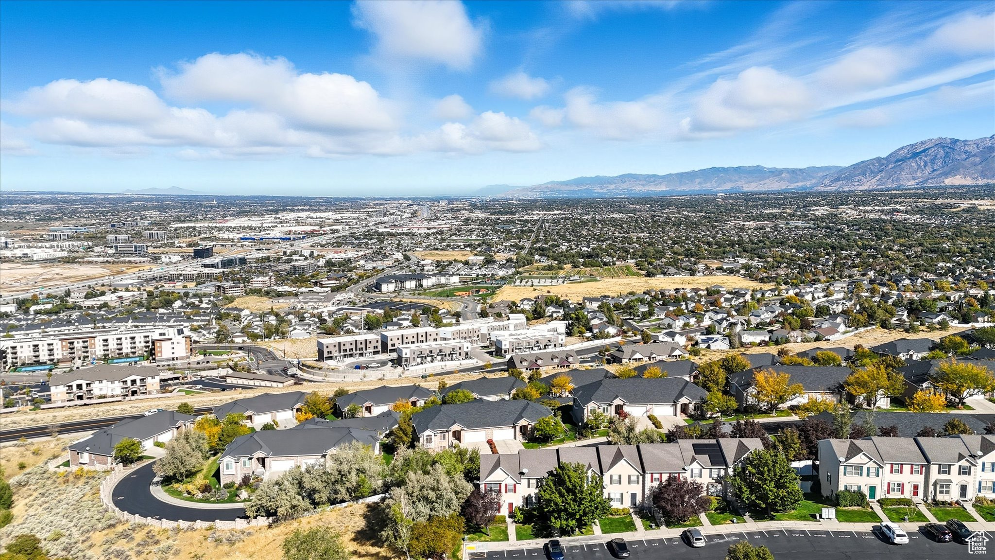 CASTLEHILL TOWNHOMES PHASE 1 - Residential