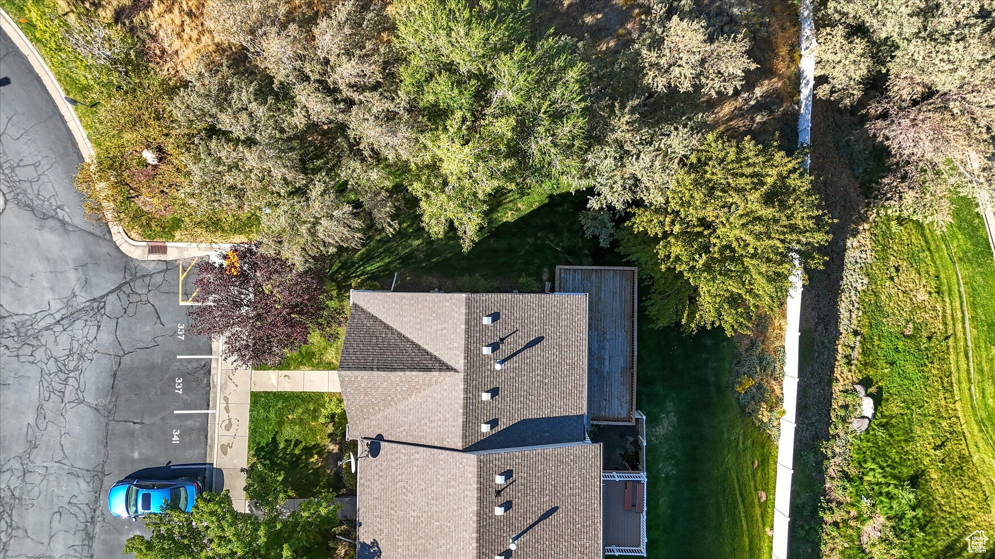 CASTLEHILL TOWNHOMES PHASE 1 - Residential