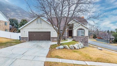Photo of 2232 E LONE EAGLE LN S, Sandy, UT 84092 (MLS # 2137435)