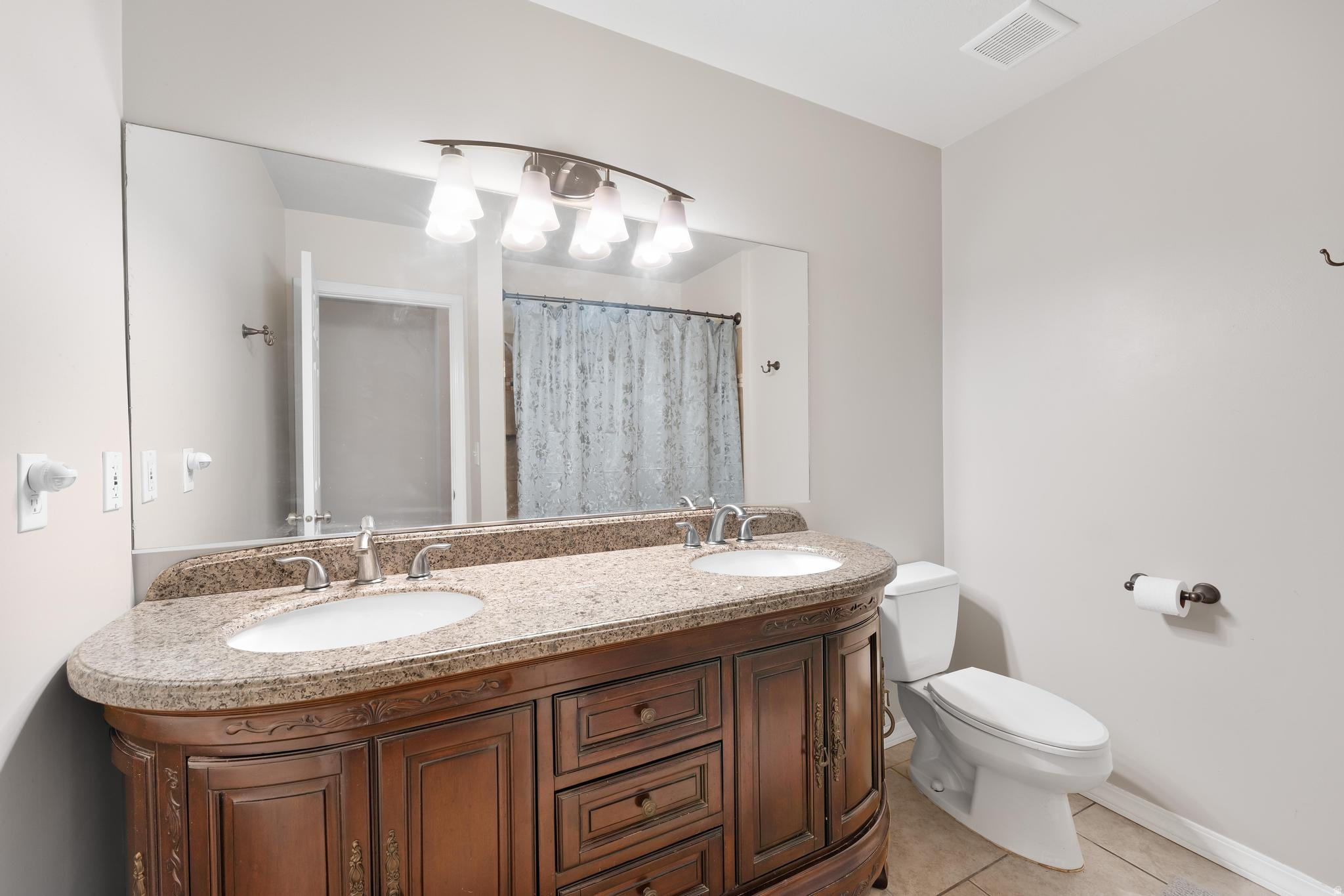 FOXMOOR II - Residential