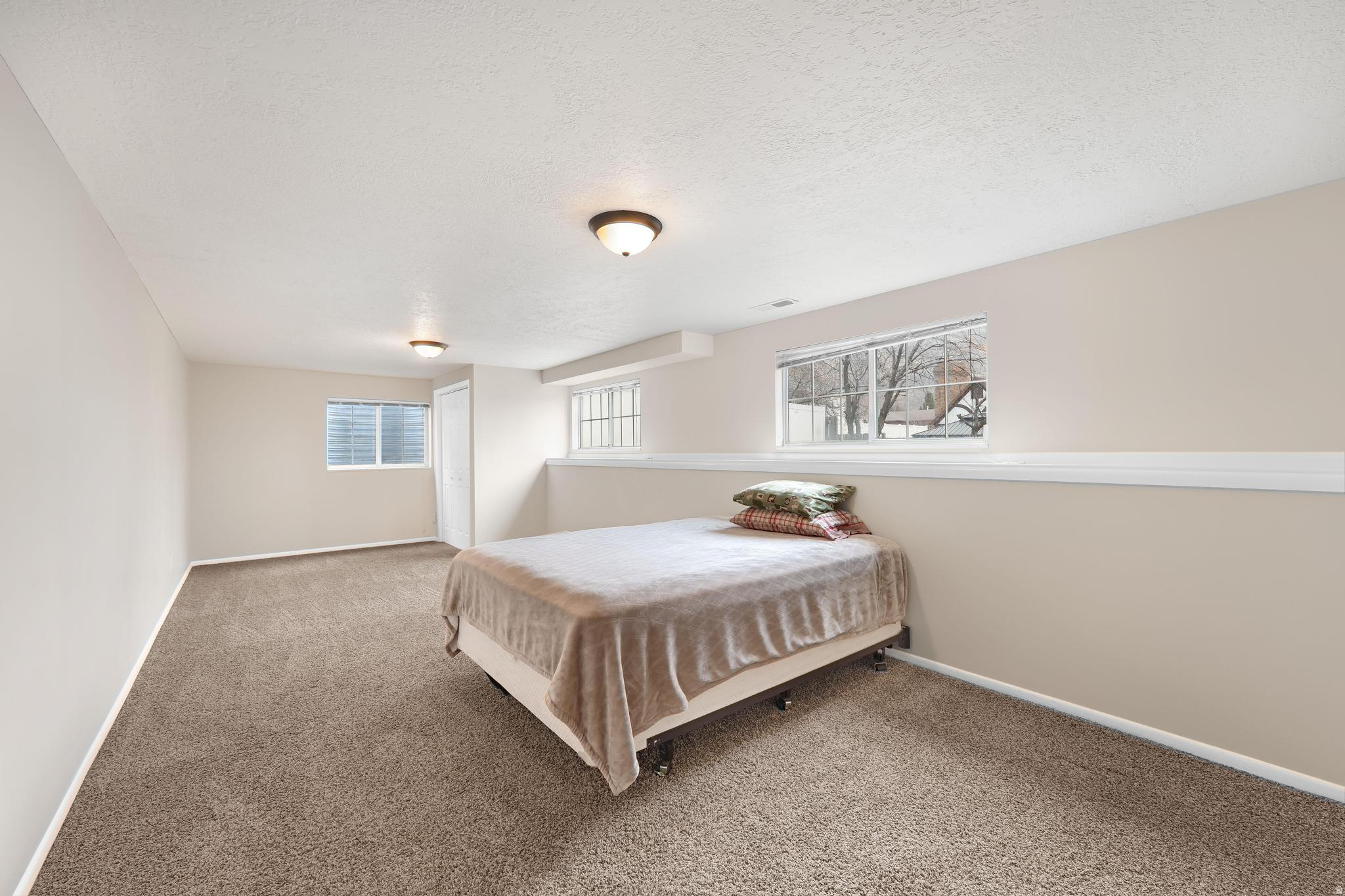 FOXMOOR II - Residential