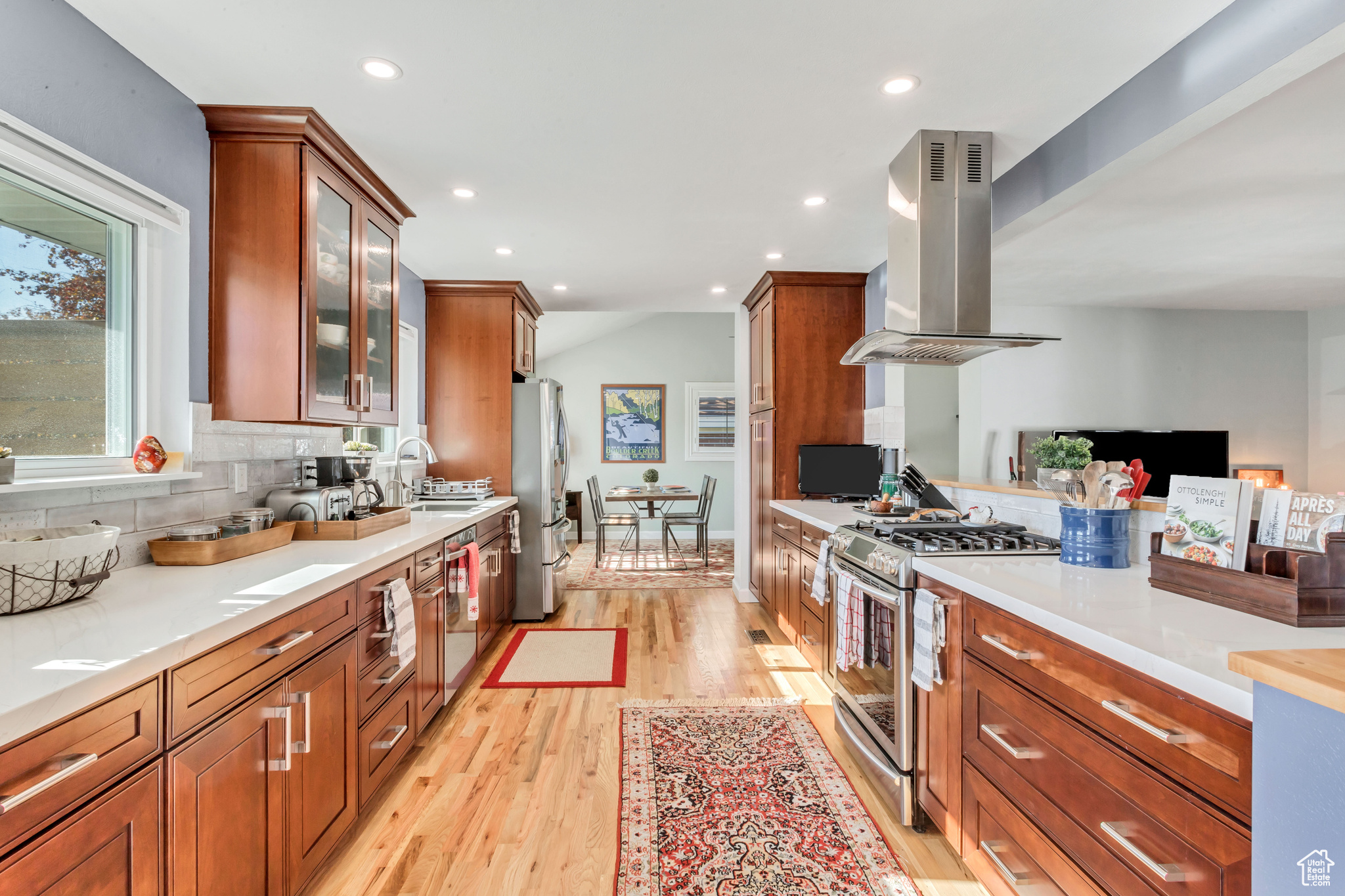 LAKEWOOD - Residential