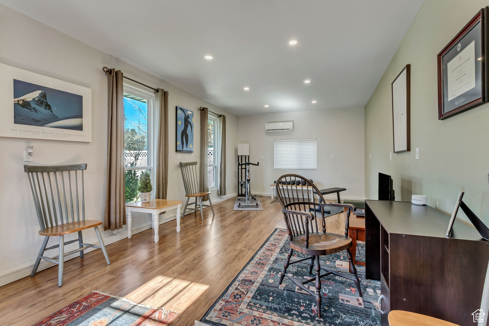 LAKEWOOD - Residential