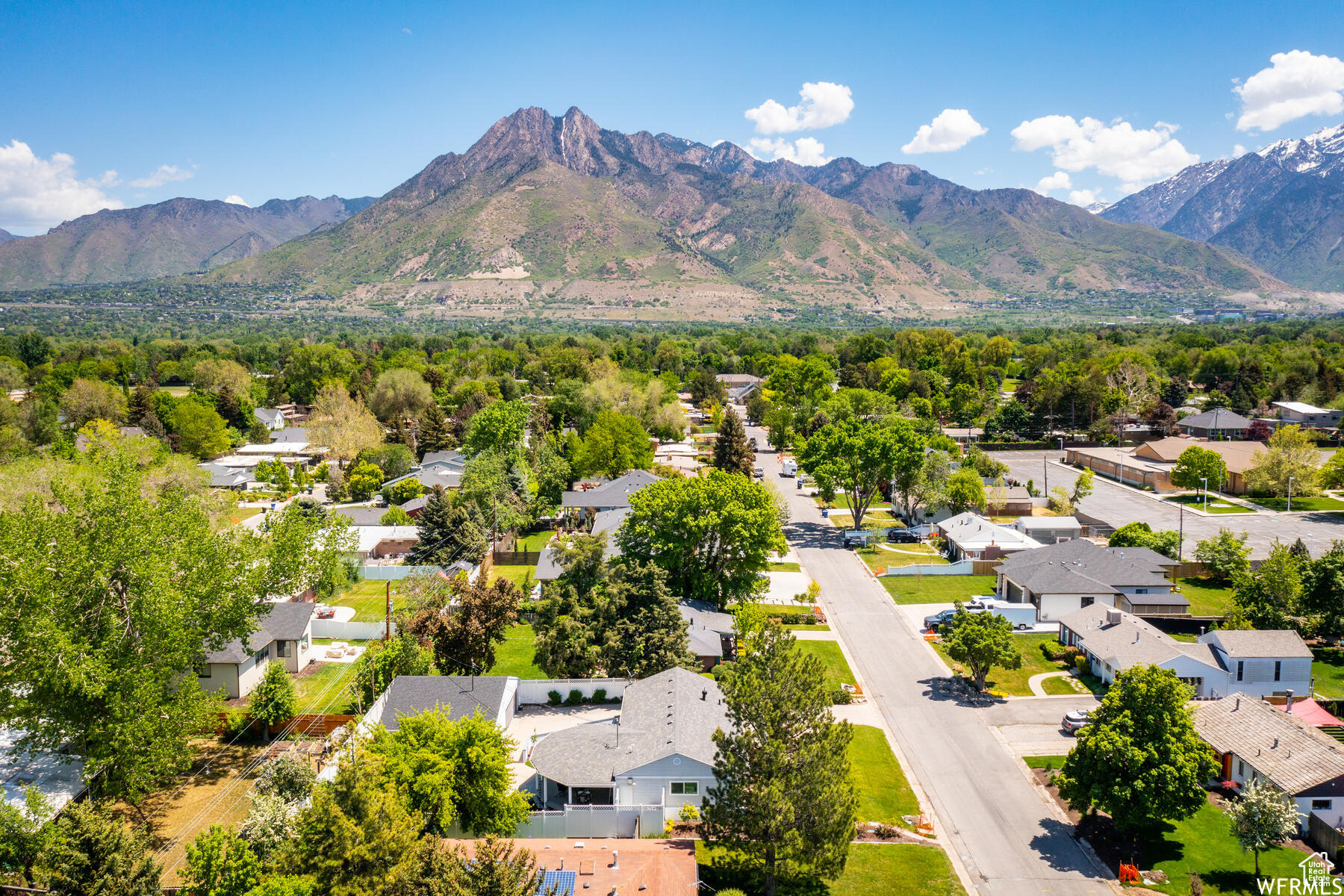 LAKEWOOD - Residential