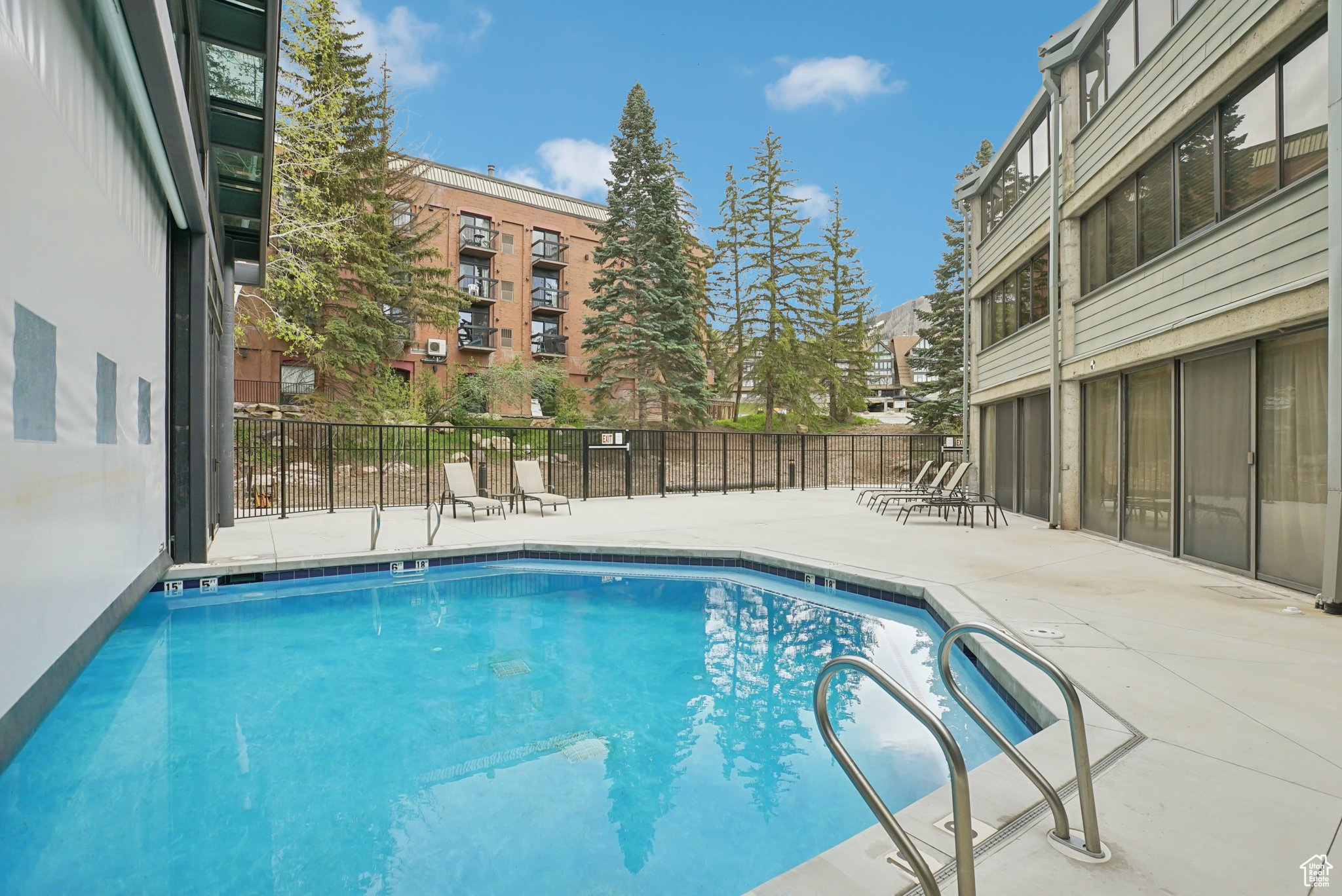 SILVER KING - Residential