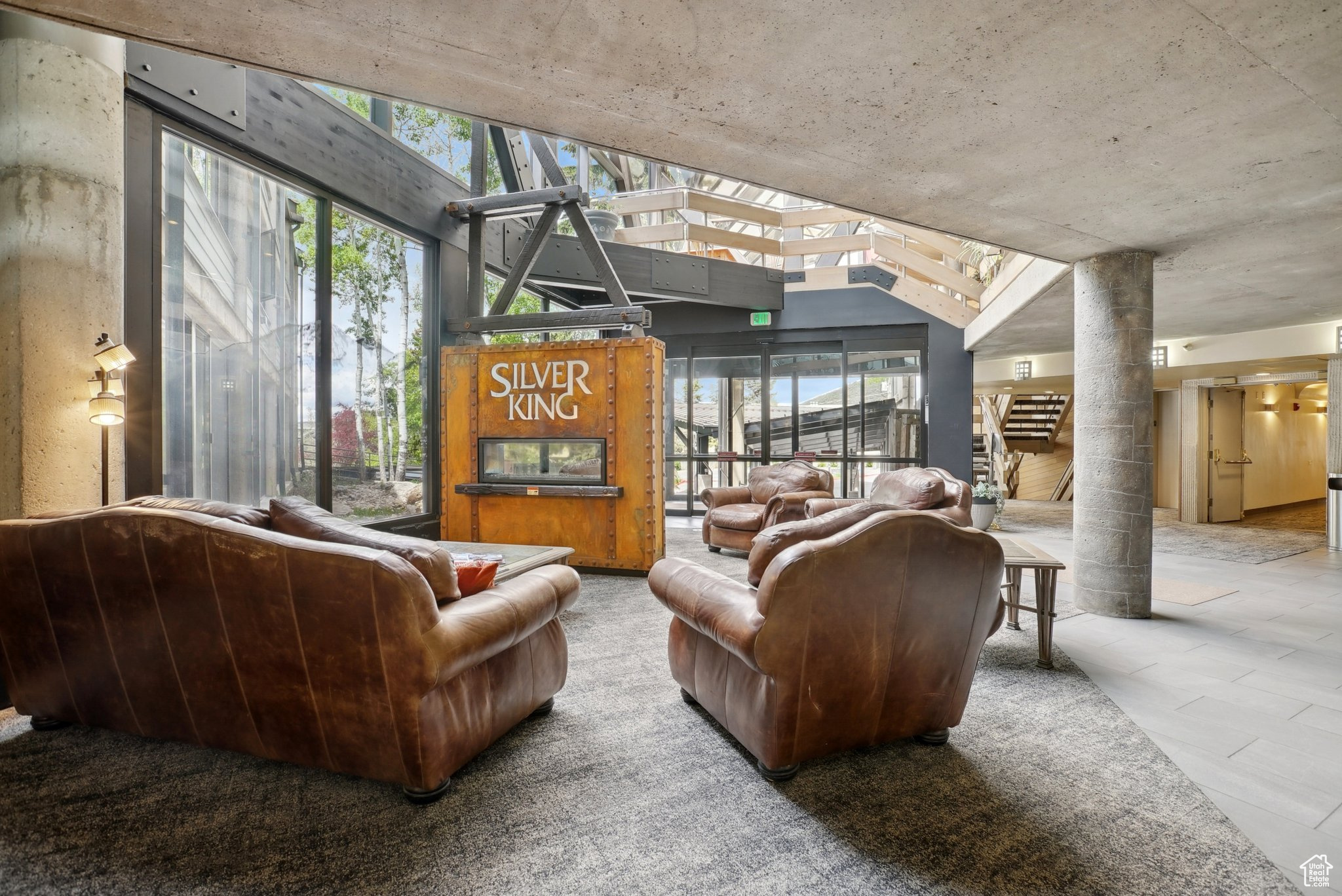 SILVER KING - Residential