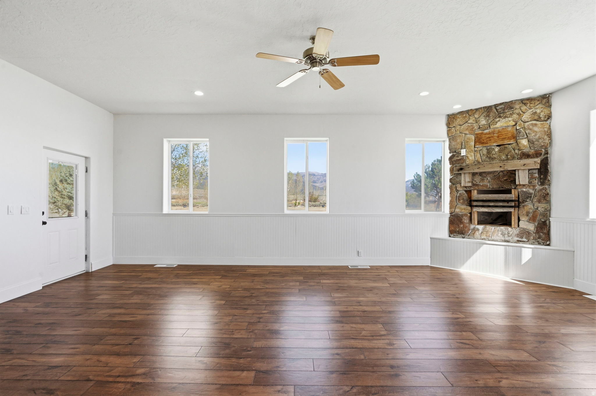 RIVERSIDE SUBDIVISION - Residential