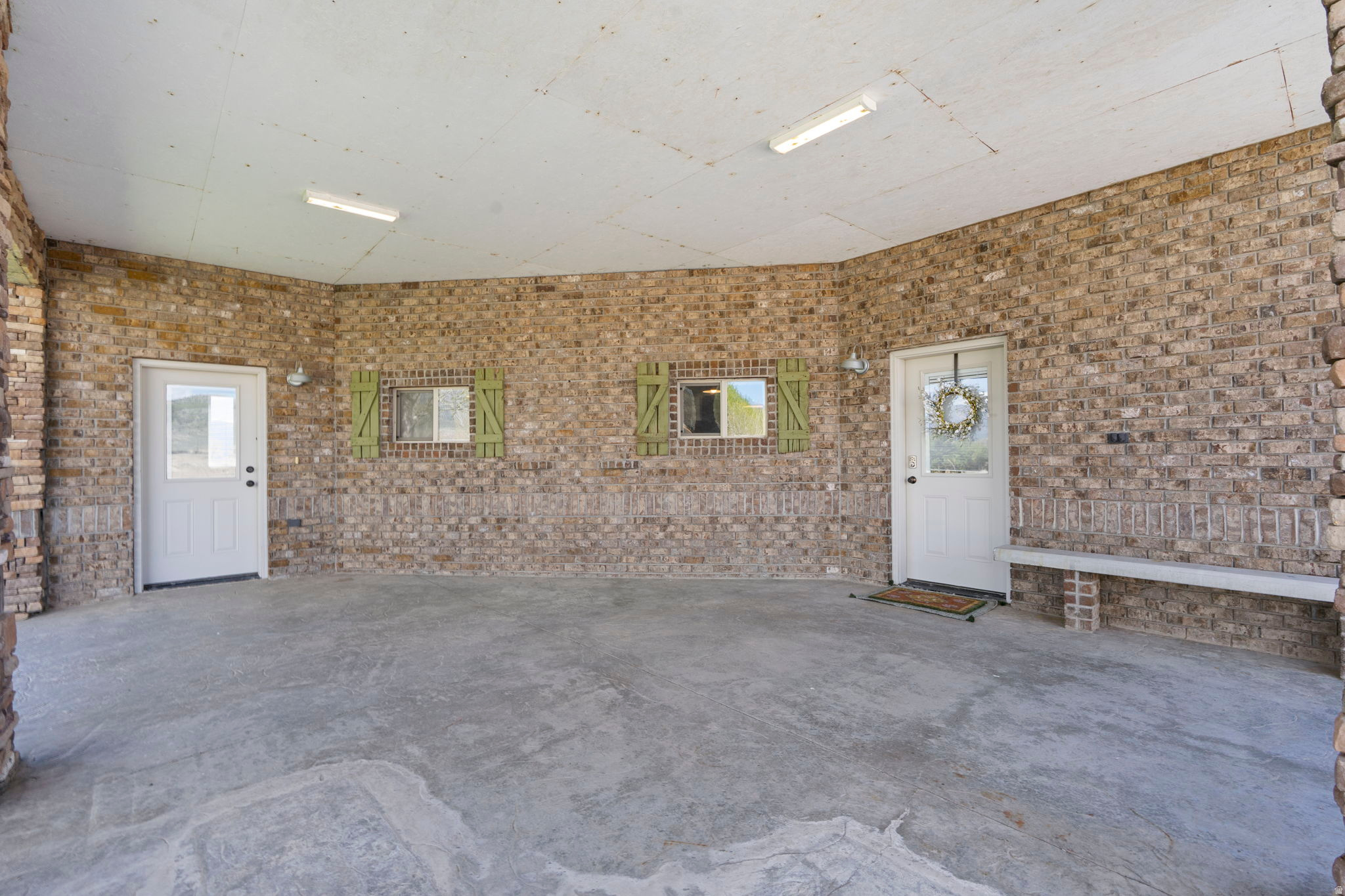 RIVERSIDE SUBDIVISION - Residential