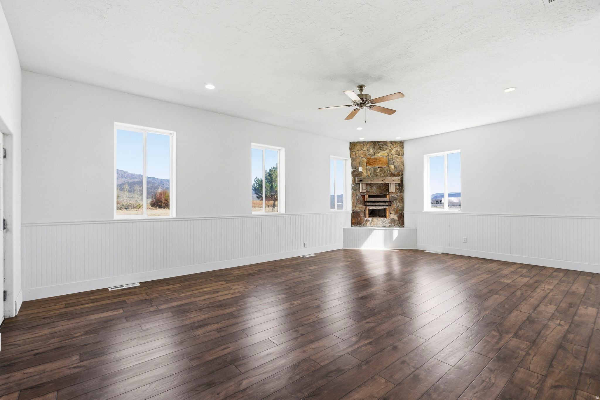 RIVERSIDE SUBDIVISION - Residential