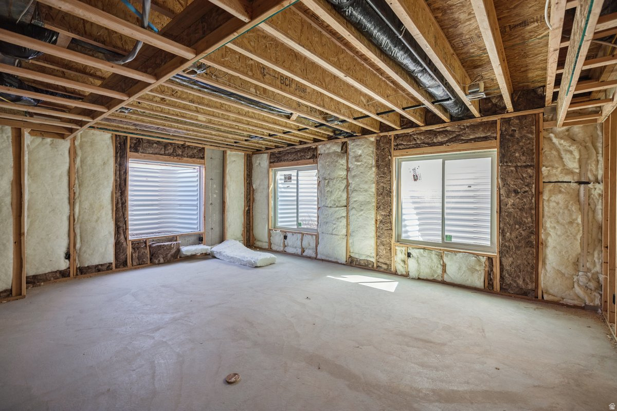 BEACON POINTE - Residential