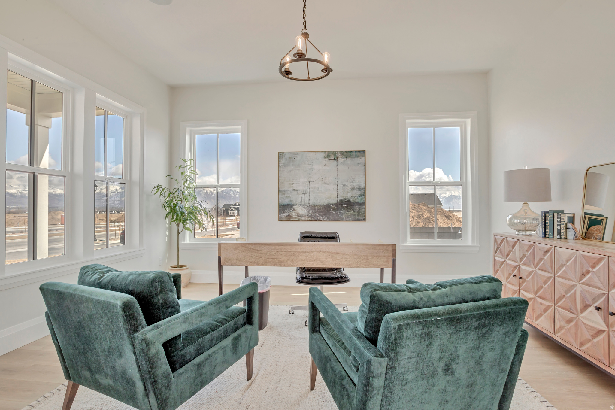 BEACON POINTE - Residential