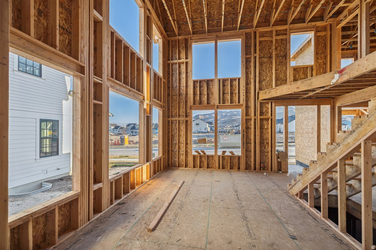 BEACON POINTE - Residential