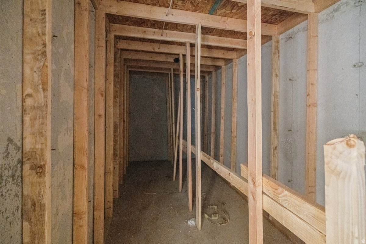 BEACON POINTE - Residential